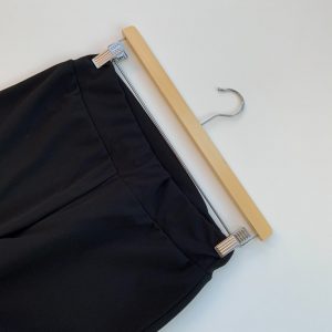 Pantalone a zampa
